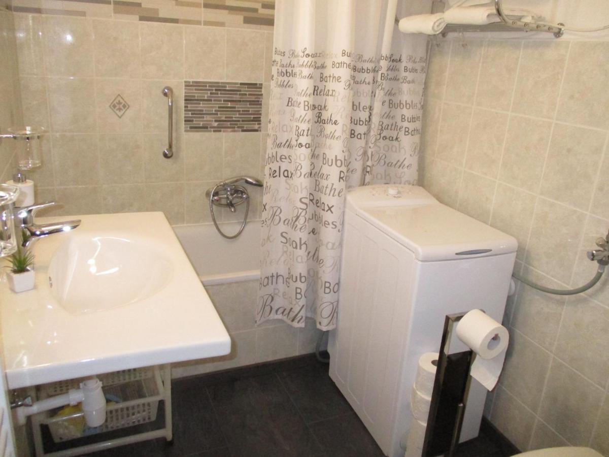 Ferencesek Apartman Beci Exterior foto