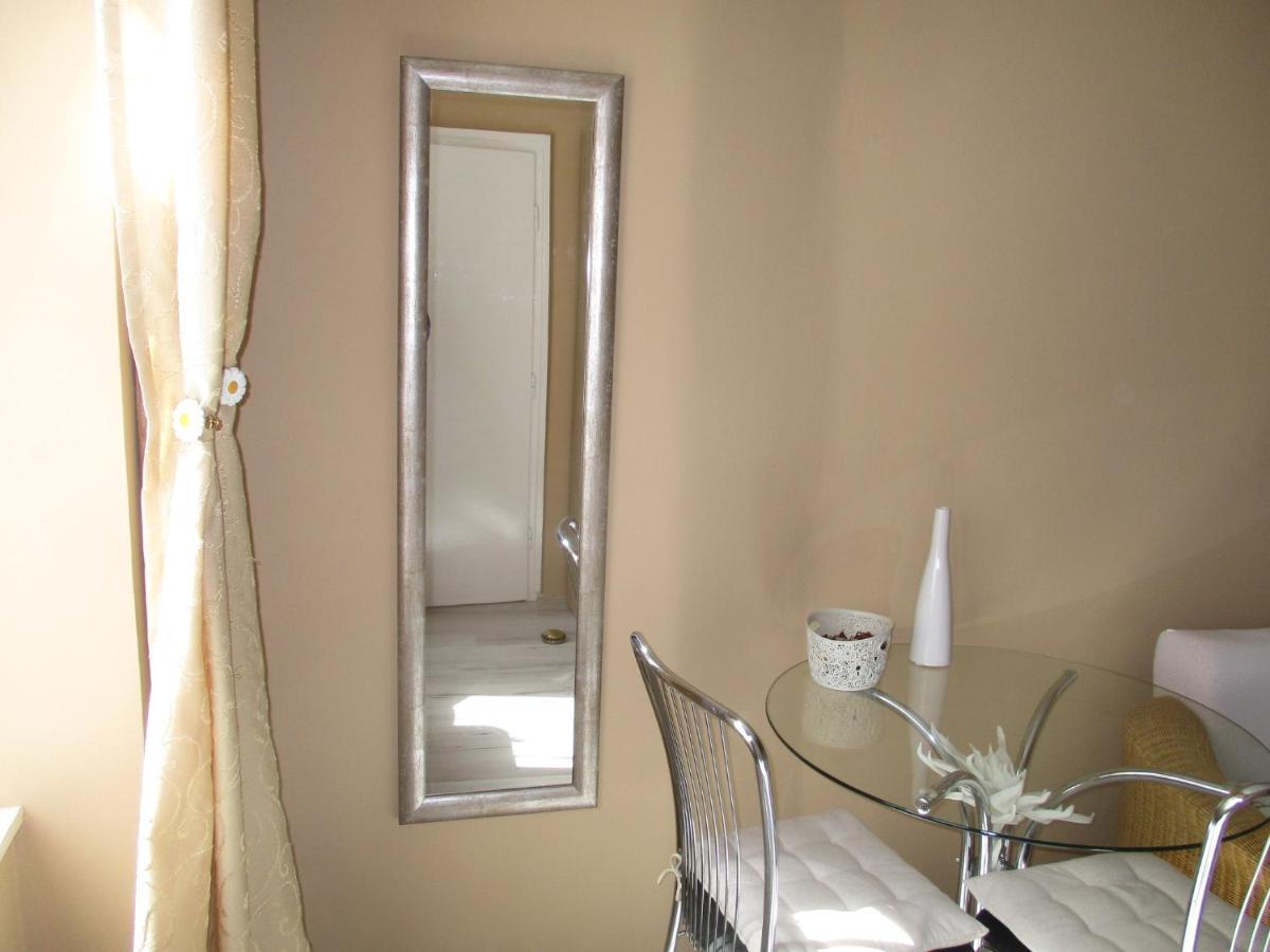Ferencesek Apartman Beci Exterior foto
