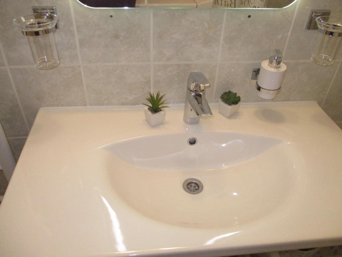 Ferencesek Apartman Beci Exterior foto