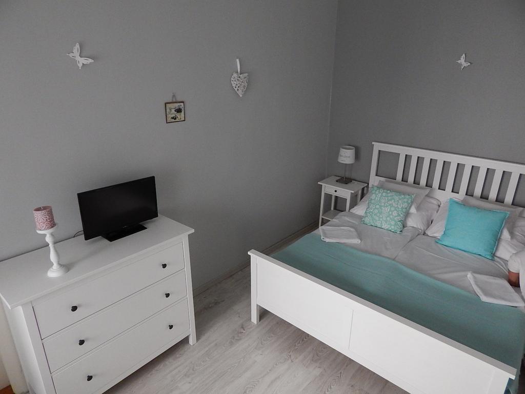 Ferencesek Apartman Beci Exterior foto